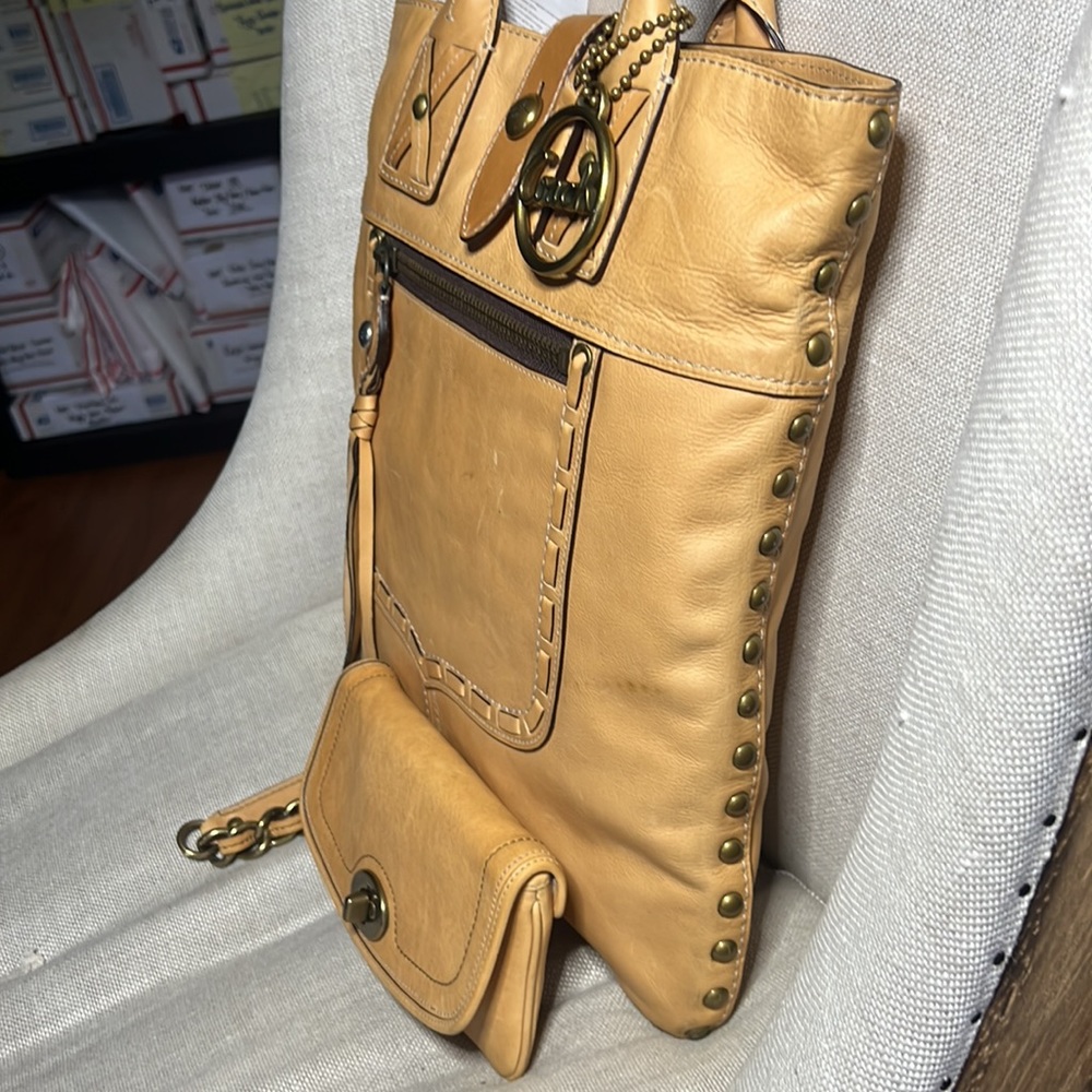 Coach Thompson Ltd Ed Legacy Studded Vachetta Slim Tote + Legacy Vachetta Clutch - Picture 3 of 13